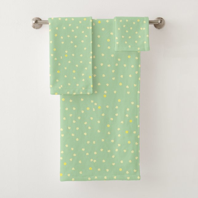 yellow dots in green bath towel set (Insitu)