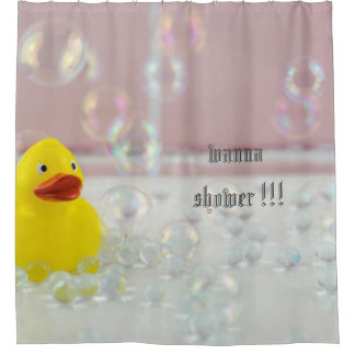 Yellow duck with bubble curtain