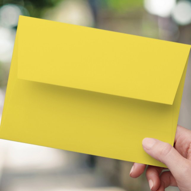 Yellow Elegant Modern Simple Wedding Bright Vivid Envelope (Illuminating Yellow Elegant Modern Simple Wedding Envelope)