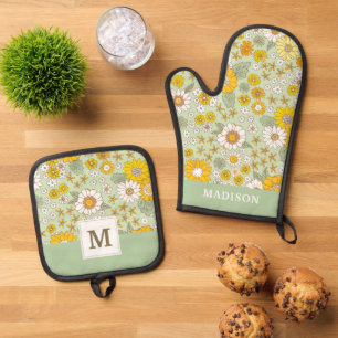 Yellow Floral Garden Pattern Oven Mitt & Pot Holder Set