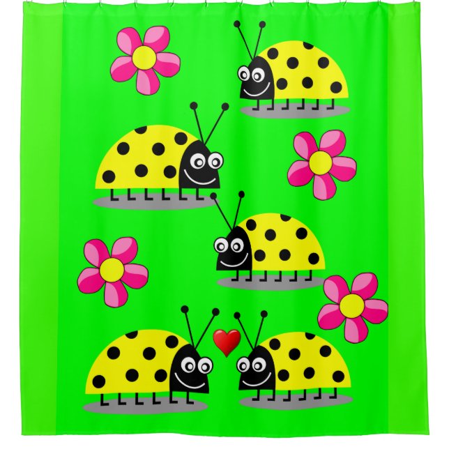 Yellow ladybug green children's showercurtain (Front)