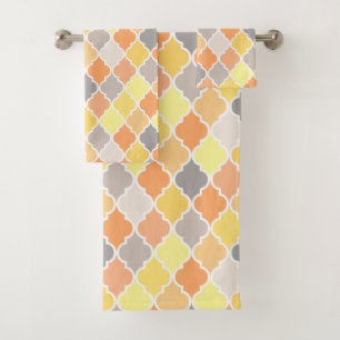 Yellow, orange and grey quatrefoil pattern bath towel set
