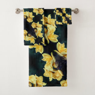 Yellow Rose Trio Abstract Pattern   Bath Towel Set