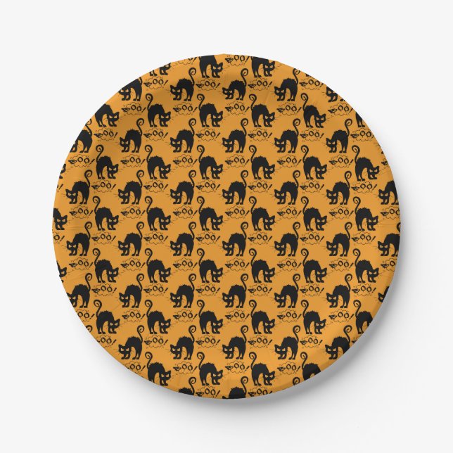 Yellow scared cat pattern paper plate (Front)