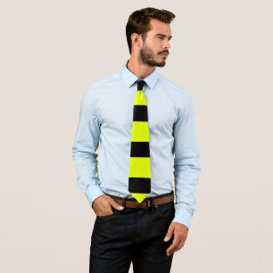 Yellow stripes pattern tie