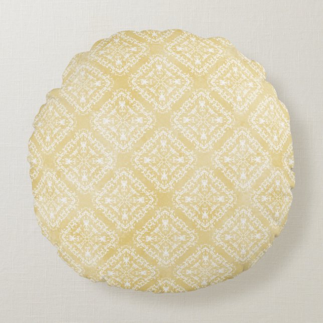 Yellow White Diamonds Vintage Pattern Round Pillow (Front)