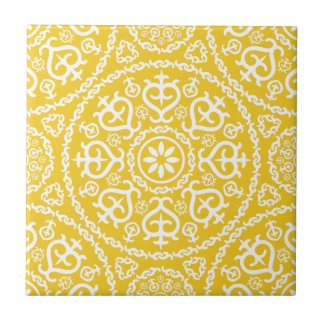 Yellow &white elegant intricate geometric pattern tile