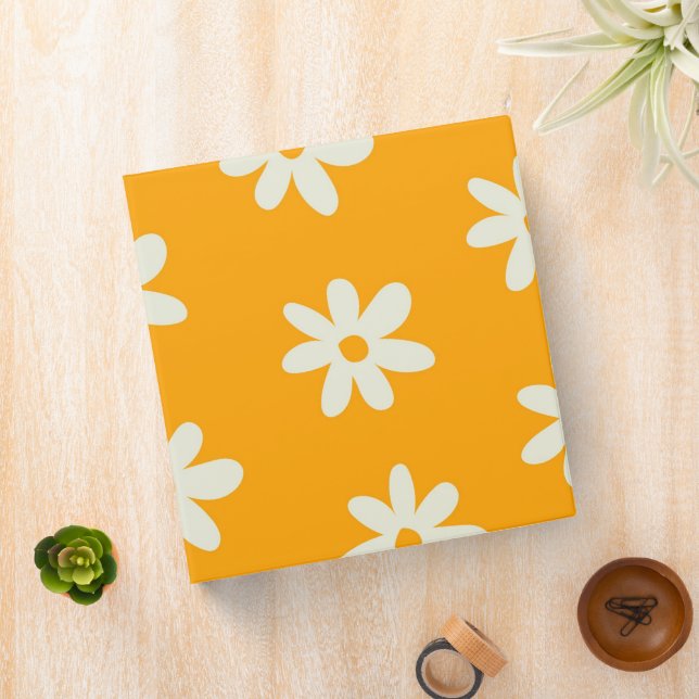 Yellow White Retro Y2K Flower Pattern Binder (In Situ)