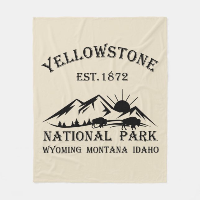 Yellowstone national park fleece blanket (Front)