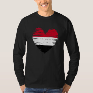 Yemen Heart Yemeni Flag Yemeni Pride T-Shirt