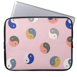 Yin and yang seamless pattern,repeatable spiritual laptop sleeve
