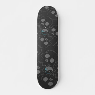 Yin and Yang whistling Skulls Pattern Skateboard