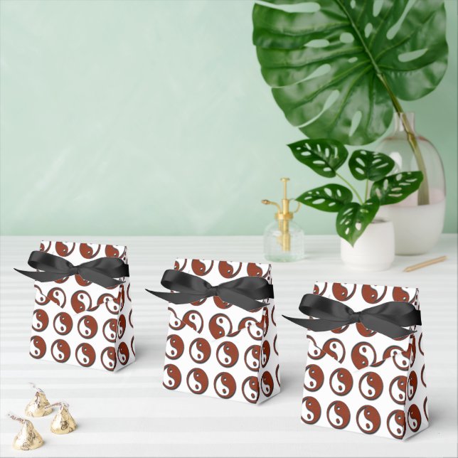 Yin Yang by Shirley Taylor Favor Box (Multiple)