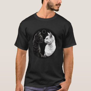 Yin Yang Cat Feng Shui Ying Yang Kitten Yin Yang C T-Shirt