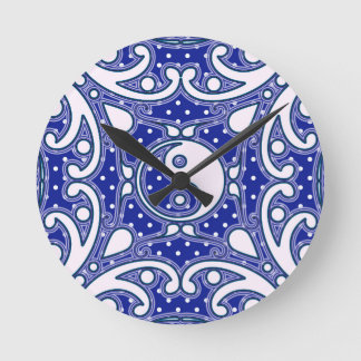 Yin Yang Round Clock