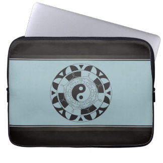 Yin Yang Symbol On Blue Laptop Sleeve