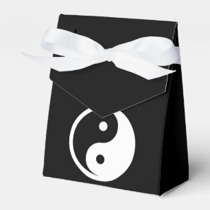 Yin Yang Symbol - solid tattoo design 2 Favor Box