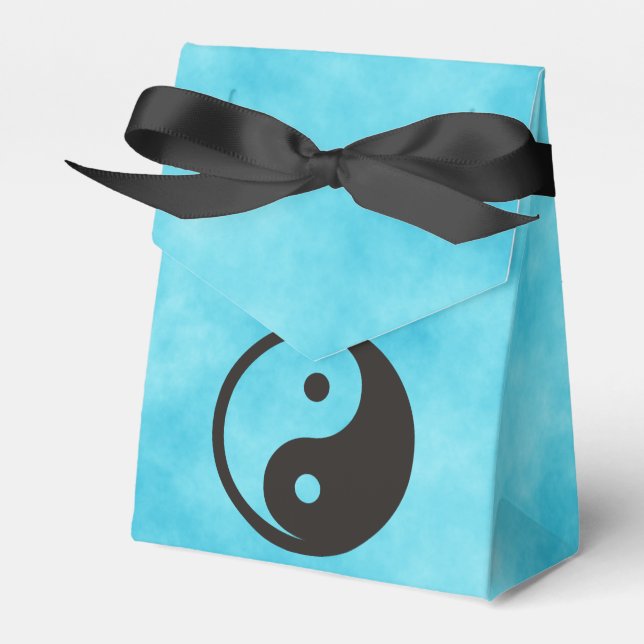 Yin Yang Symbol - solid tattoo design Favor Box (Front Side)