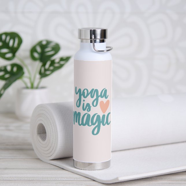 Yoga est un cadeau magique pour sa bouteille d'eau (Yoga)