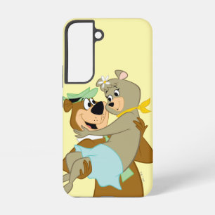 Yogi Bear Carrying Cindy Bear Samsung Galaxy Case