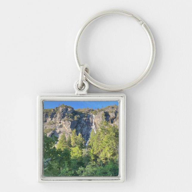 Yosemite mountain keychain (Front)