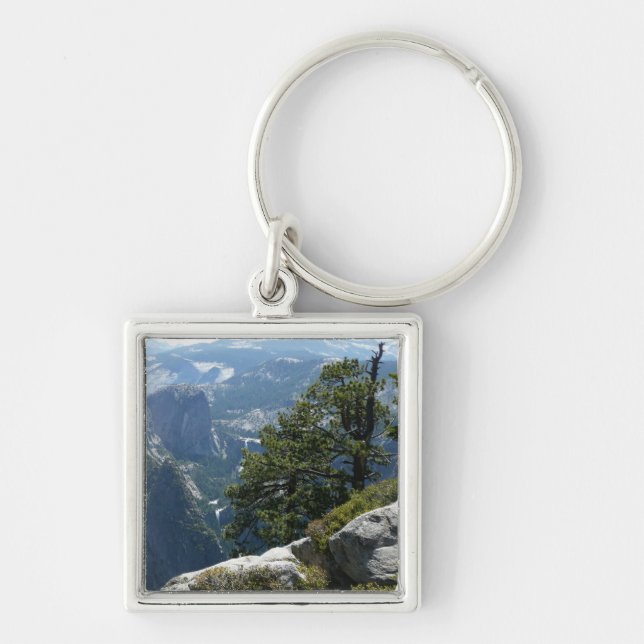Yosemite Mountain View in Yosemite National Park Keychain (Front)