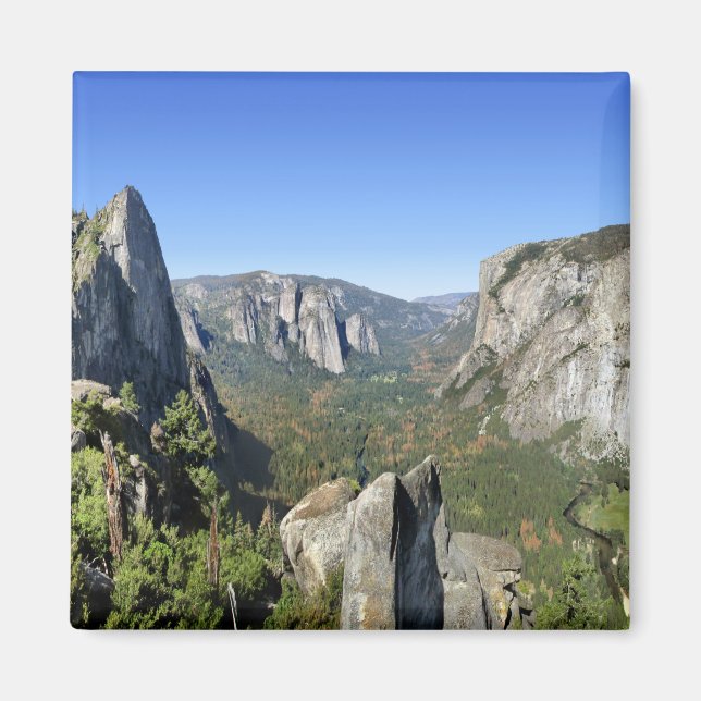 Yosemite Valley Panorama 2 - Yosemite Magnet (Front)