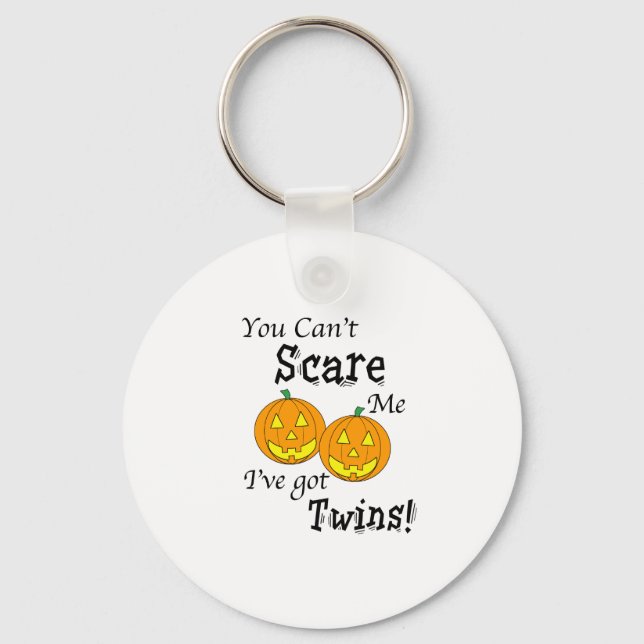 You can't scare me twins - pumpkins keychain (Front)