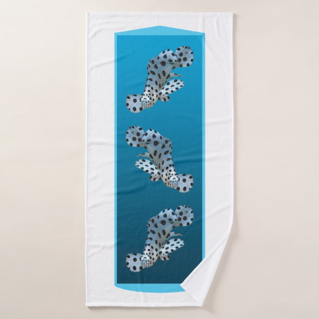 Young Grouper - Design gradient blue background |  Bath Towel (Bath Towel)