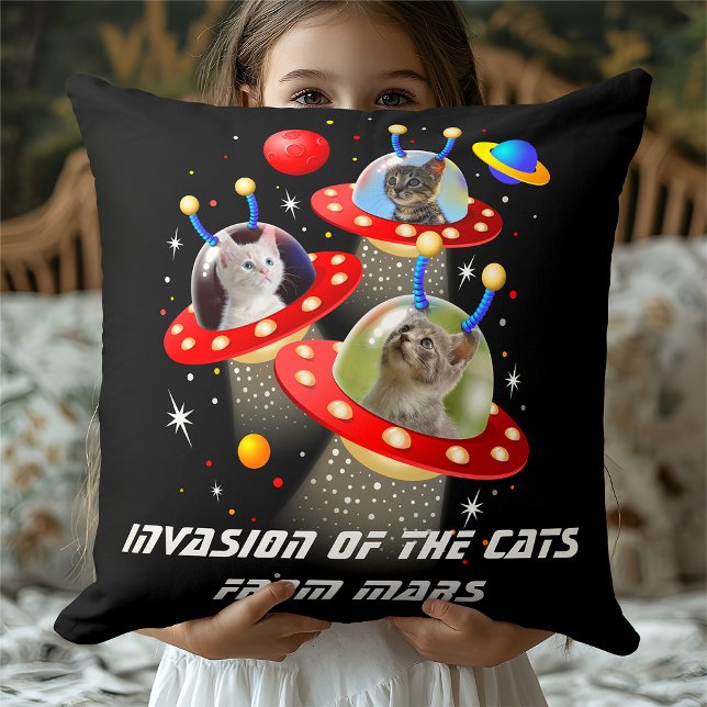 Your Cats Funny Sci-Fi Flying Saucer Space Alien Throw Pillow (Creator Uploaded)