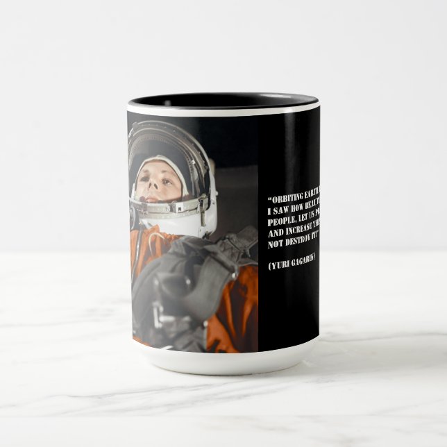 Youri Gagarine quote Mug (Center)