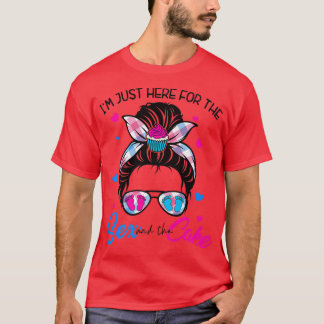 YQNO Messy Bun Just Here For The Baby And Cake Gen T-Shirt