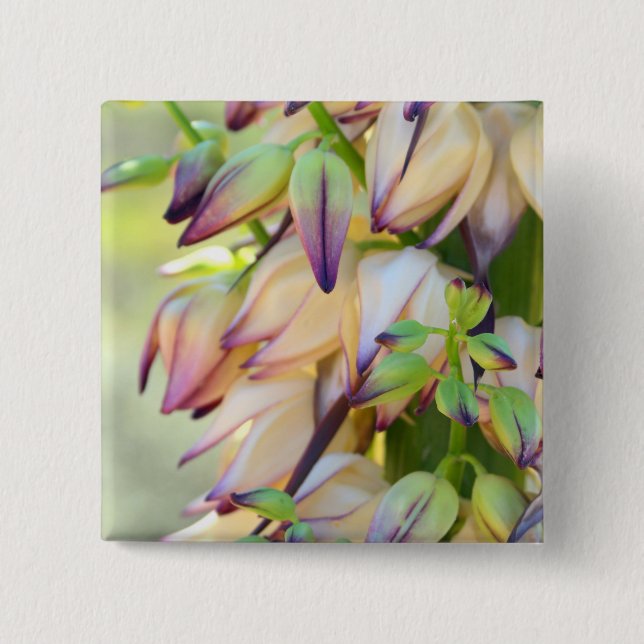yucca flowers button (Front)