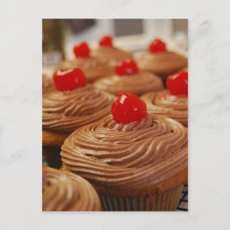 Yummy cupcakes carte postale verticale