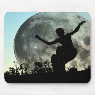 ZAZ103.Sk8ter Moon Launch. Mouse Pad