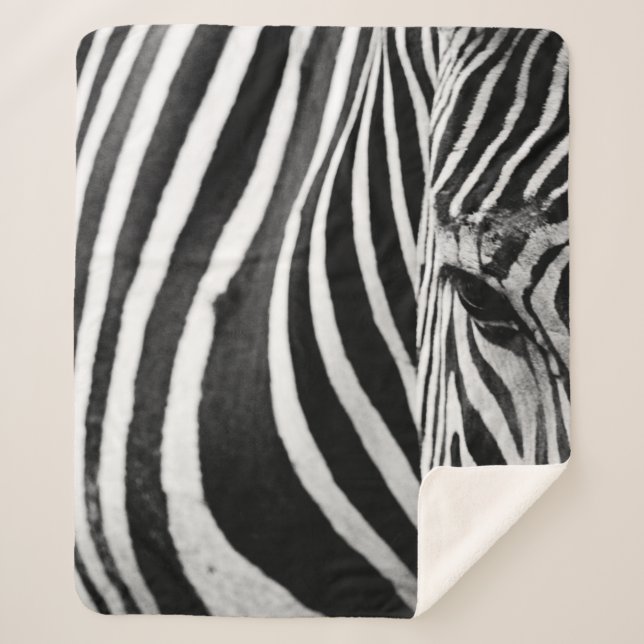 ZEBRA CLOSE-UP VIEW SHERPA BLANKET (Front)