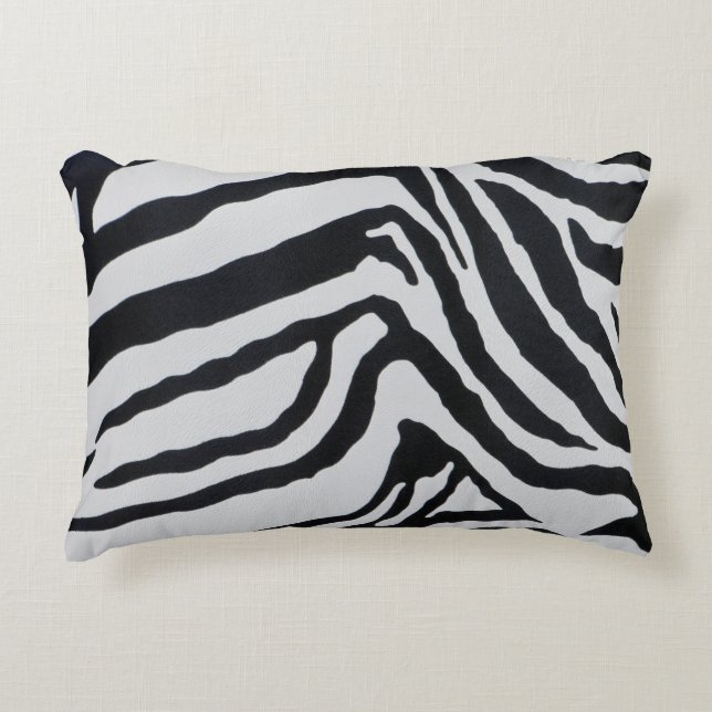 Zebra stripe pattern accent pillow (Front)