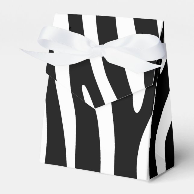 Zebra stripes pattern black & white + your ideas favor box (Front Side)