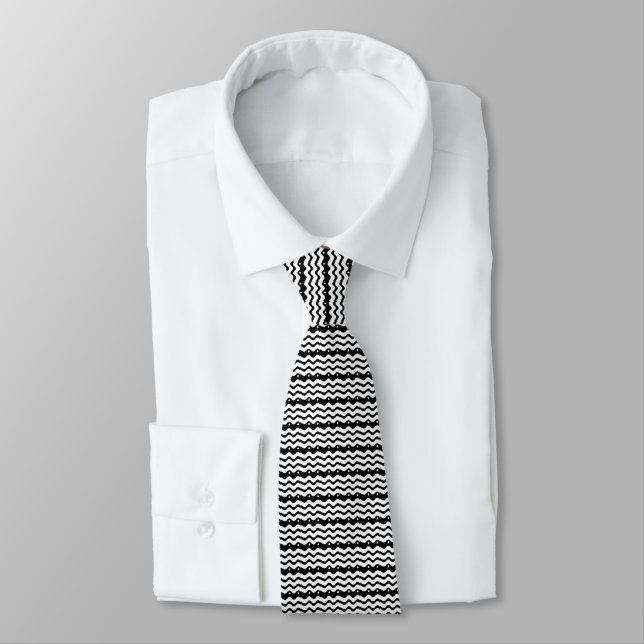 zigzag pattern all over design black and white tie (Tied)