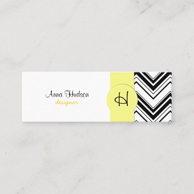 Zigzag Pattern, Chevron Pattern - White Black Mini Business Card (Front)