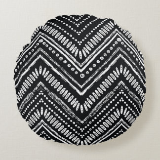 Zigzag Stripes: Hand Drawn Ethnic Round Pillow