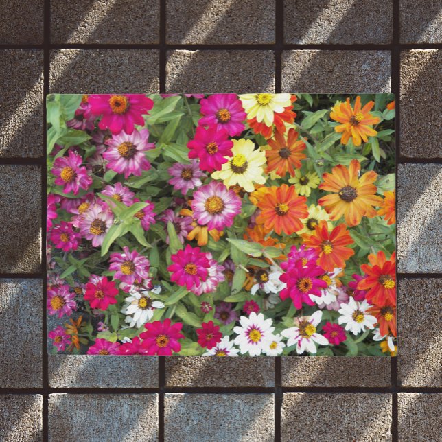 Zinnia Flower Garden Floral Doormat (In Situ)