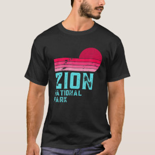 Zion National Park Retro 80'S Distressed T-Shirt