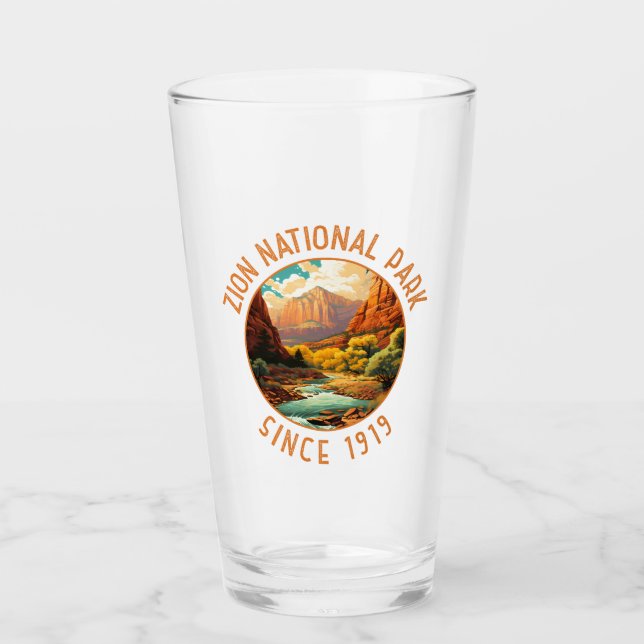 Zion National Park Retro Distressed Circle Glass (Front)