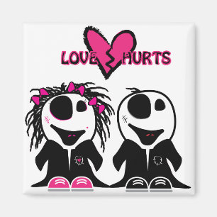 ZOMBIE LOVE HURTS MAGNET