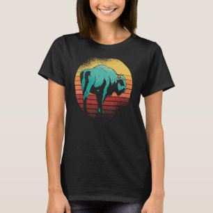 Zoo Wildlife Animal Zookeeper Buffalo Retro Distre T-Shirt