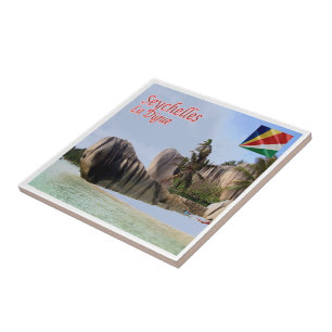 zSC003 SEYCHELLES, La Digue, Africa, Tile